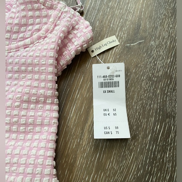 Abercrombie Swimsuit XXS - Picture 3 of 3